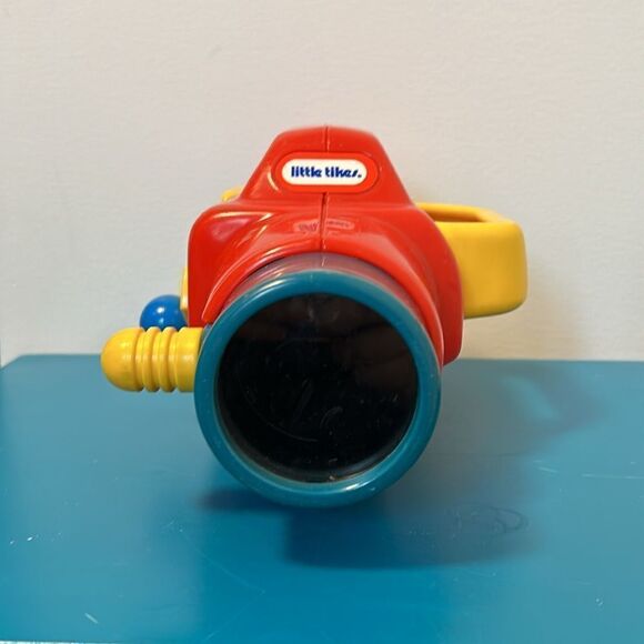 Vintage Little Tikes Zoom video camera. - Picture 4 of 4
